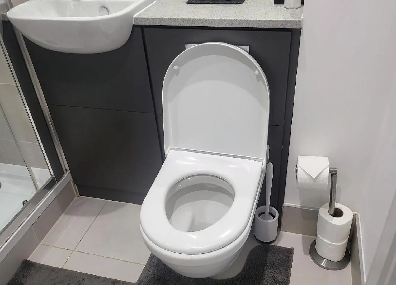 Kayz Lodge- Luxury Ensuite-Private & Shared Accommodation In A New House At The Olympic Village Overlooking Stratford Westfield And Tube Station Londres